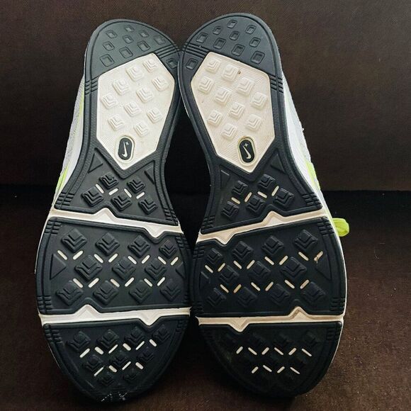 Nike Flyknit Trainer Running Shoes Mens Size 6.5 Womens 8 US 39 Volt White Gray - Picture 9 of 13